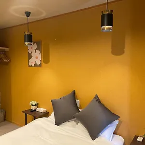  ホームステイ 東岸hotel